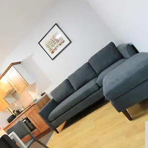 Apartment ---port Living--- - Jesmond - Apartment- 3 Beds - 3 Baths - 1-6 Guests, Newcastle upon Tyne